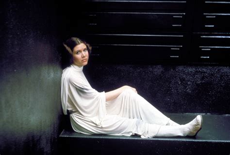 Photoshoot of Carrie Fisher as Princess Leia in the iconic ...